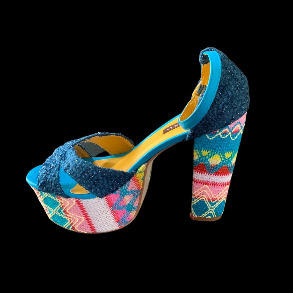 NEW with Box Republic LA Platform Sandals